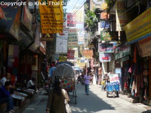 In Thamel gibt es an jeder Ecke Souvenirshops, Restaurants und Bars.